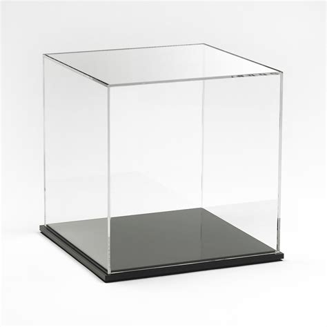 small glass boxes for display